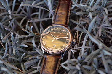 Giới Doanh Nhân Thế Giới Săn Tìm Chiếc Đồng Hồ Phong Thủy