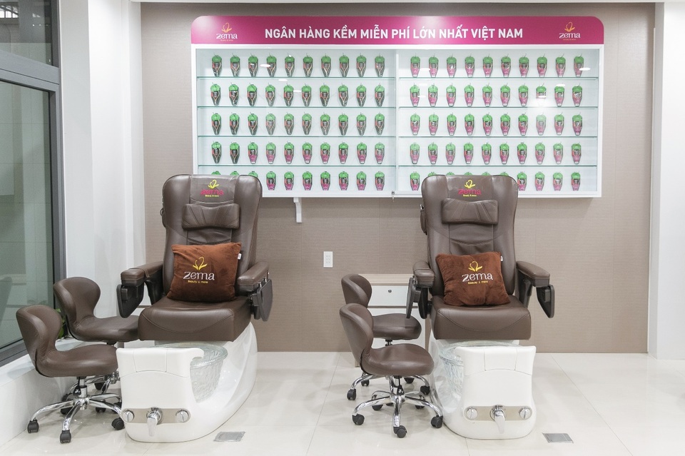 Midu vui mừng khi có một ngân hàng kềm miễn phí tiên phong tại Việt Nam - 4 Midu vui mừng khi có một ngân hàng kềm miễn phí tiên phong tại Việt Nam - 4