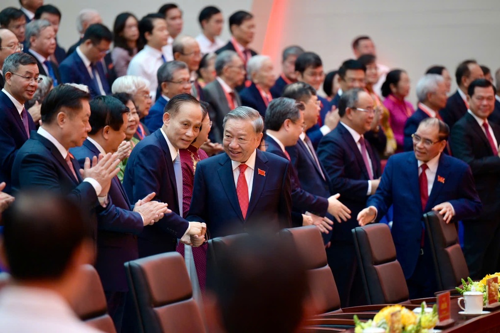 Bí thư Trần Lưu Quang: Phải thẳng thắn hỏi TPHCM đang đứng ở đâu - 2 Bí thư Trần Lưu Quang: Phải thẳng thắn hỏi TPHCM đang đứng ở đâu - 2