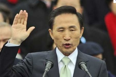 Tổng thống Hàn Quốc đi Trung Đông tìm nguồn cung dầu mỏ