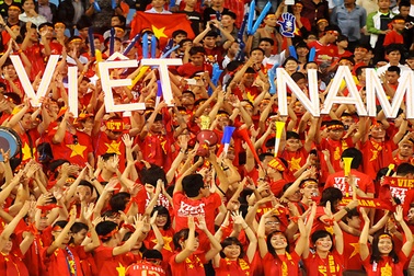 Chẳng học đâu xa, nhìn đội tuyển Việt Nam để thấy người Việt trẻ đủ sức làm việc lớn