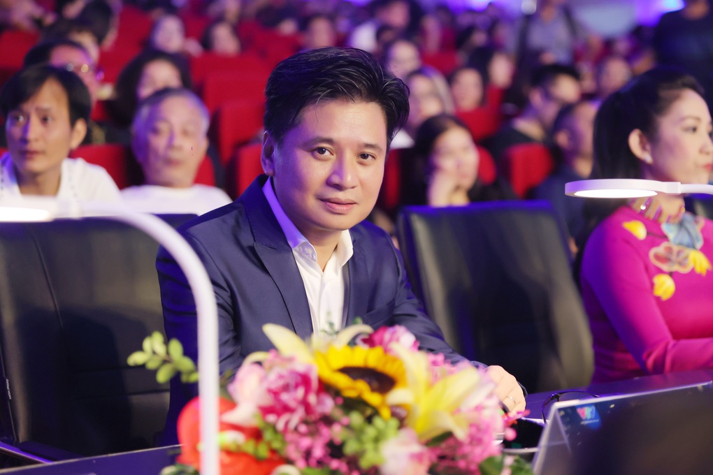 Đêm thi đầu tiên chung kết Sao Mai 2022: 4 thí sinh bị loại - 4 Đêm thi đầu tiên chung kết Sao Mai 2022: 4 thí sinh bị loại - 4