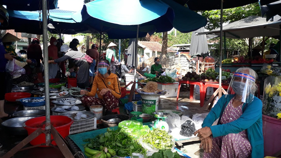 Giới trẻ Quảng Nam góp sức cùng chống dịch Covid-19 - 5 Giới trẻ Quảng Nam góp sức cùng chống dịch Covid-19 - 5