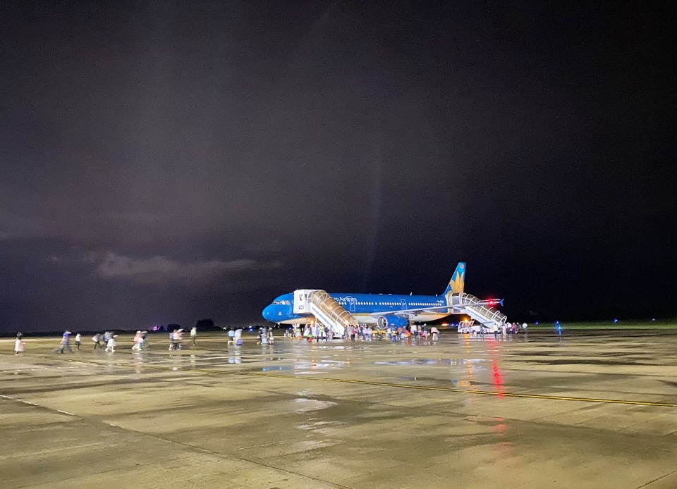 “Ông lớn” hàng không lỗ ngàn tỷ, đại gia ngành tôn rủng rỉnh… “hốt bạc” - 2