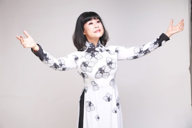 NSƯT Hồng Liên nghẹn ngào khi kể lại vụ tai nạn thảm khốc năm 1984