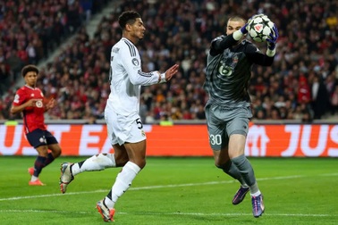 Real Madrid bất ngờ gục ngã trước Lille ở Champions League