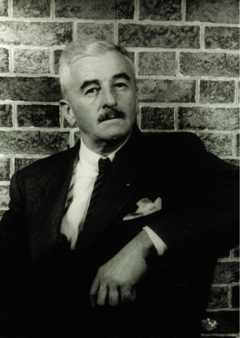 Tiết lộ về tác phẩm đã đưa William Faulkner tới giải Nobel văn học - 1 Tiết lộ về tác phẩm đã đưa William Faulkner tới giải Nobel văn học - 1