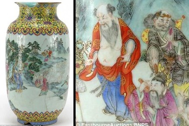 Bình hoa “vứt xó nhà” có giá… 2,7 tỷ đồng