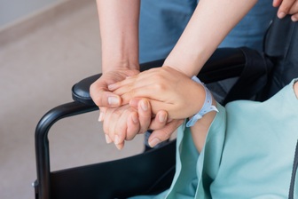 “Phép màu” hồi sinh gia đình có hai người bệnh ung thư xương