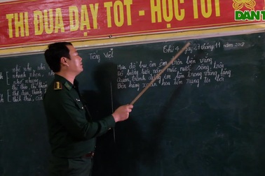 Lớp học xóa mù nơi biên cương