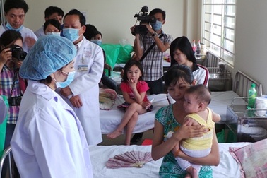 TPHCM: Đạt chỉ tiêu tiêm vét nhưng dịch sởi chưa giảm