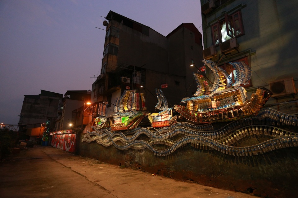 Sửng sốt con đường ngập rác ở Hà Nội đẹp không tin nổi sau khi cải tạo - 16