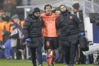 Messi chấn thương, Barca vui không trọn vẹn