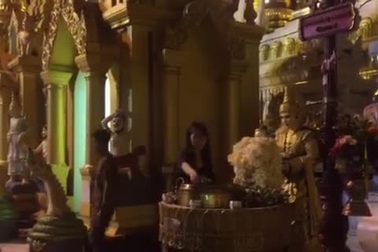 Học sinh trường Ams diễn kịch xúc động về đề tài phong kiến xưa