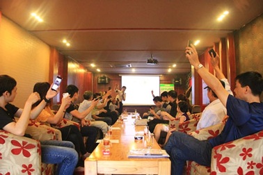 Người dùng nói về điện thoại HKPhone