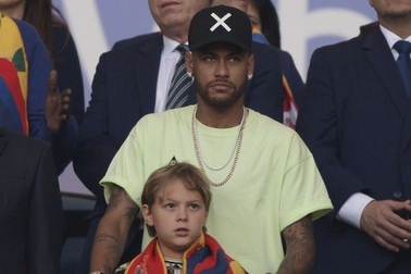 Không nể nang, PSG công khai “bóc phốt”, xác nhận bán Neymar