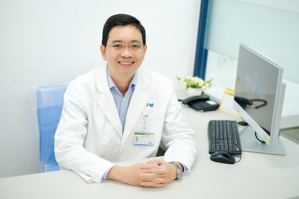 Tình yêu nghề và nỗi trăn trở của các y bác sĩ - 1 Tình yêu nghề và nỗi trăn trở của các y bác sĩ - 1