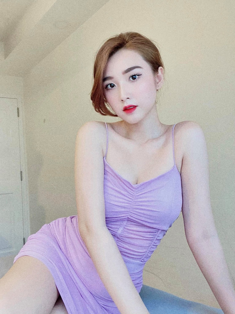 Chia tay cầu thủ, nhan sắc Thanh Mèo ngày một lên hương - 8 Chia tay cầu thủ, nhan sắc Thanh Mèo ngày một lên hương - 8