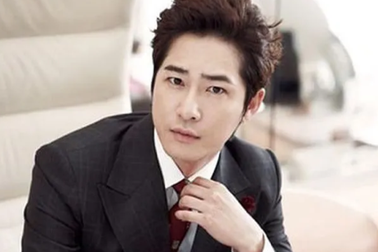 Mỹ nam xứ Hàn lĩnh 3 năm án treo vì tội cưỡng dâm