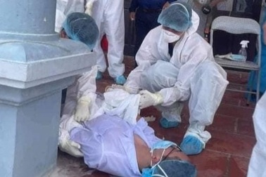 Nắng nóng đỉnh điểm, nhân viên y tế dễ sốc nhiệt khi bảo hộ kín mít