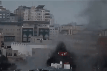 Israel dồn quân đến biên giới, chiến sự Gaza "nóng rực"