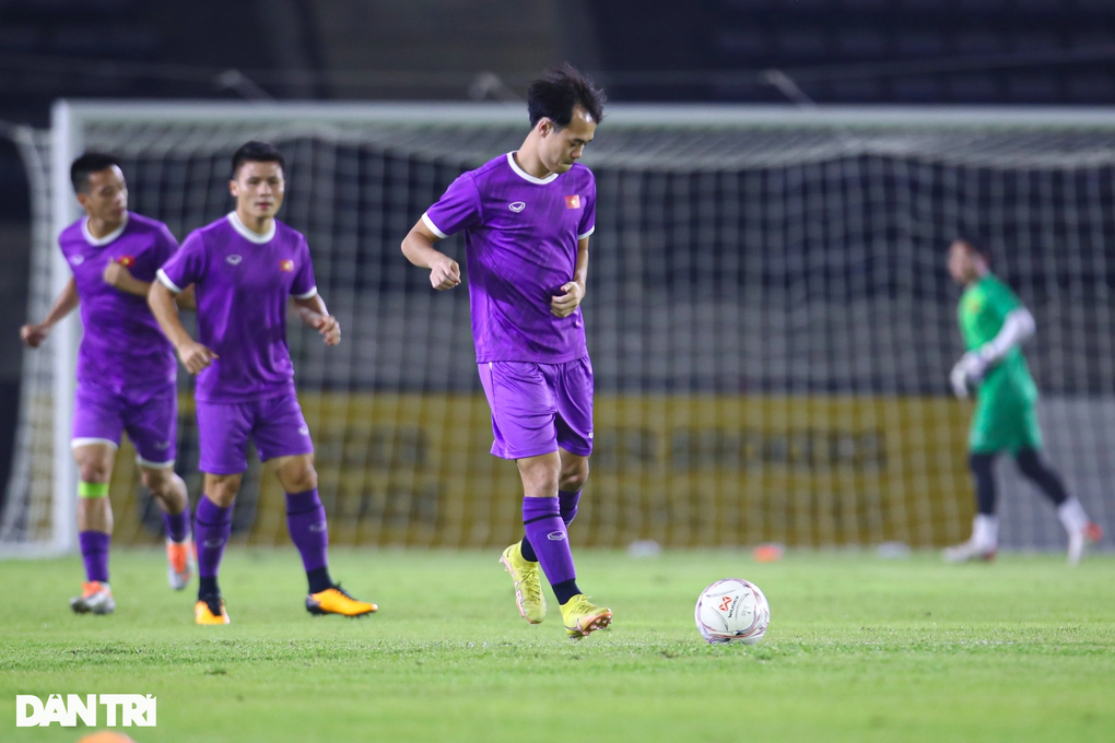 Việt Nam - Lào: Khởi đầu đẹp cho đoàn quân HLV Park Hang Seo? - 1