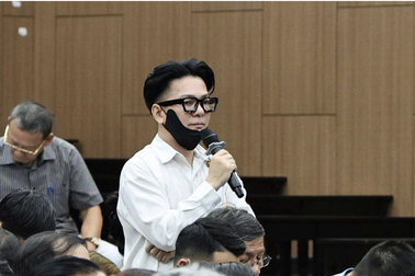 Ca sĩ Vũ Hà khai về "lần duy nhất vào King Club đánh bạc"