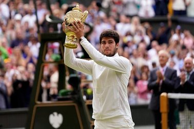 "Carlos Alcaraz chưa thể mở ra kỷ nguyên mới cho quần vợt thế giới"