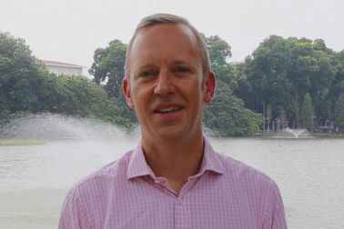 Tân Đại sứ Anh "trổ tài" nói tiếng Việt nhân dịp nhận nhiệm vụ mới