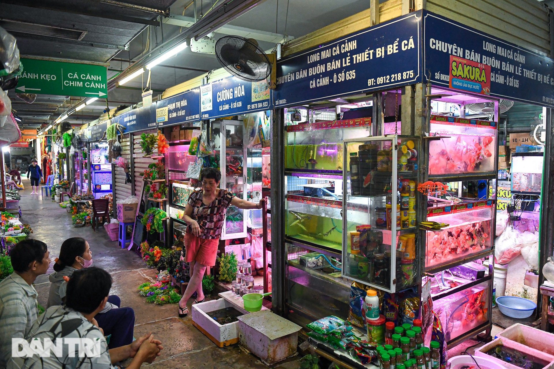 Bên trong khu chợ trăm tuổi của Hà Nội được đưa xuống lòng đất - 6 Bên trong khu chợ trăm tuổi của Hà Nội được đưa xuống lòng đất - 6