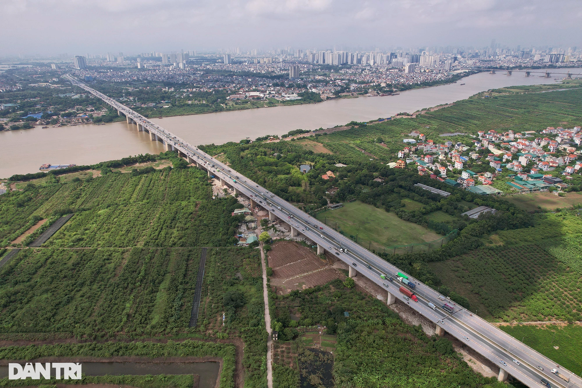 Ngắm 6 cầu qua sông Hồng tại Hà Nội - 14 Ngắm 6 cầu qua sông Hồng tại Hà Nội - 14