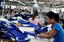 Nhiều doanh nghiệp tăng lương tối thiểu