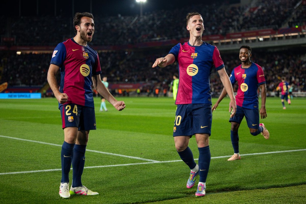 Dani Olmo giúp Barcelona tiến gần đến ngôi vô địch La Liga - 1