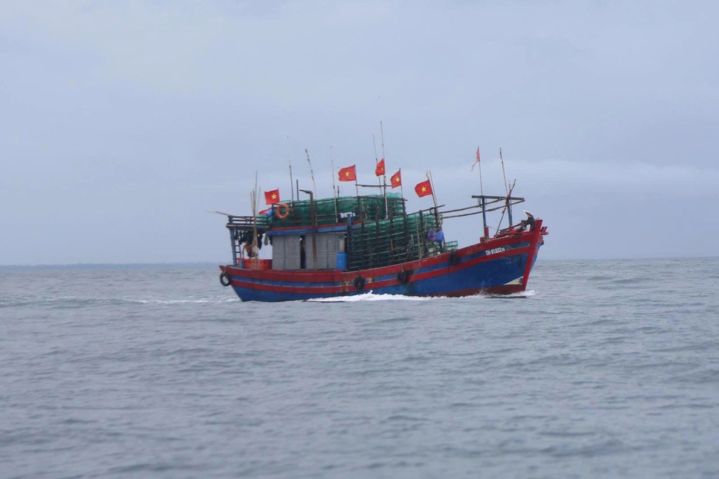 Đắk Lắk chỉ đạo quản lý chặt tàu thuyền, chủ động ứng phó với bão Kalmaegi - 1