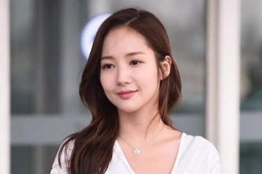 Park Min Young: Người đẹp dao kéo sở hữu khối tài sản hàng triệu USD