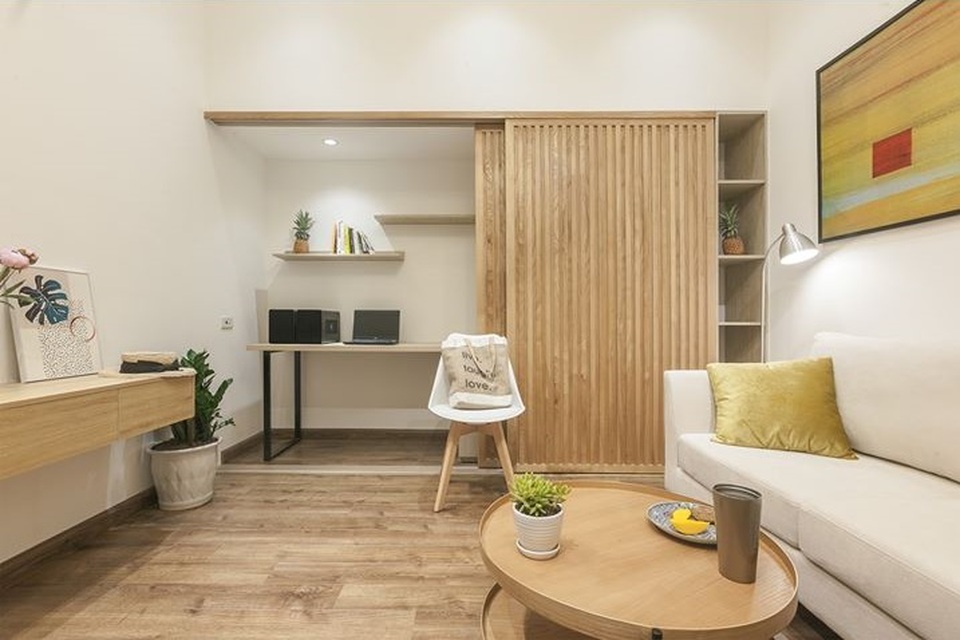 Ngôi nhà cũ lột xác nhờ kiến trúc phong cách Minimalism - 1 Ngôi nhà cũ lột xác nhờ kiến trúc phong cách Minimalism - 1