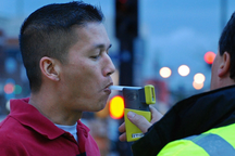 Hàng chục nghìn tài xế được minh oan do lỗi máy đo nồng độ cồn