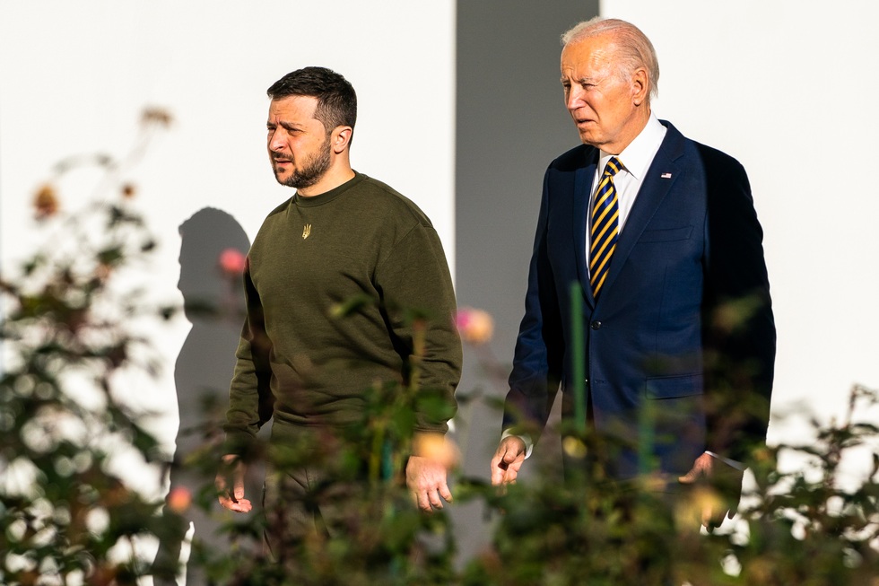 Nga dùng chiến thuật nghìn vết cắt gây bất ngờ cho Ukraine và phương Tây - 2