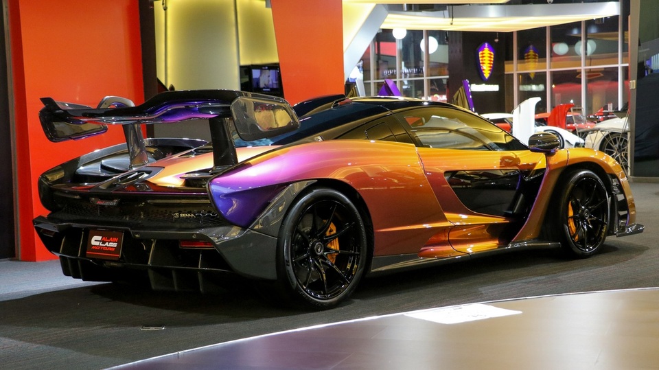 Bí ẩn một chiếc siêu xe McLaren Senna sơn đổi màu - 13 Bí ẩn một chiếc siêu xe McLaren Senna sơn đổi màu - 13