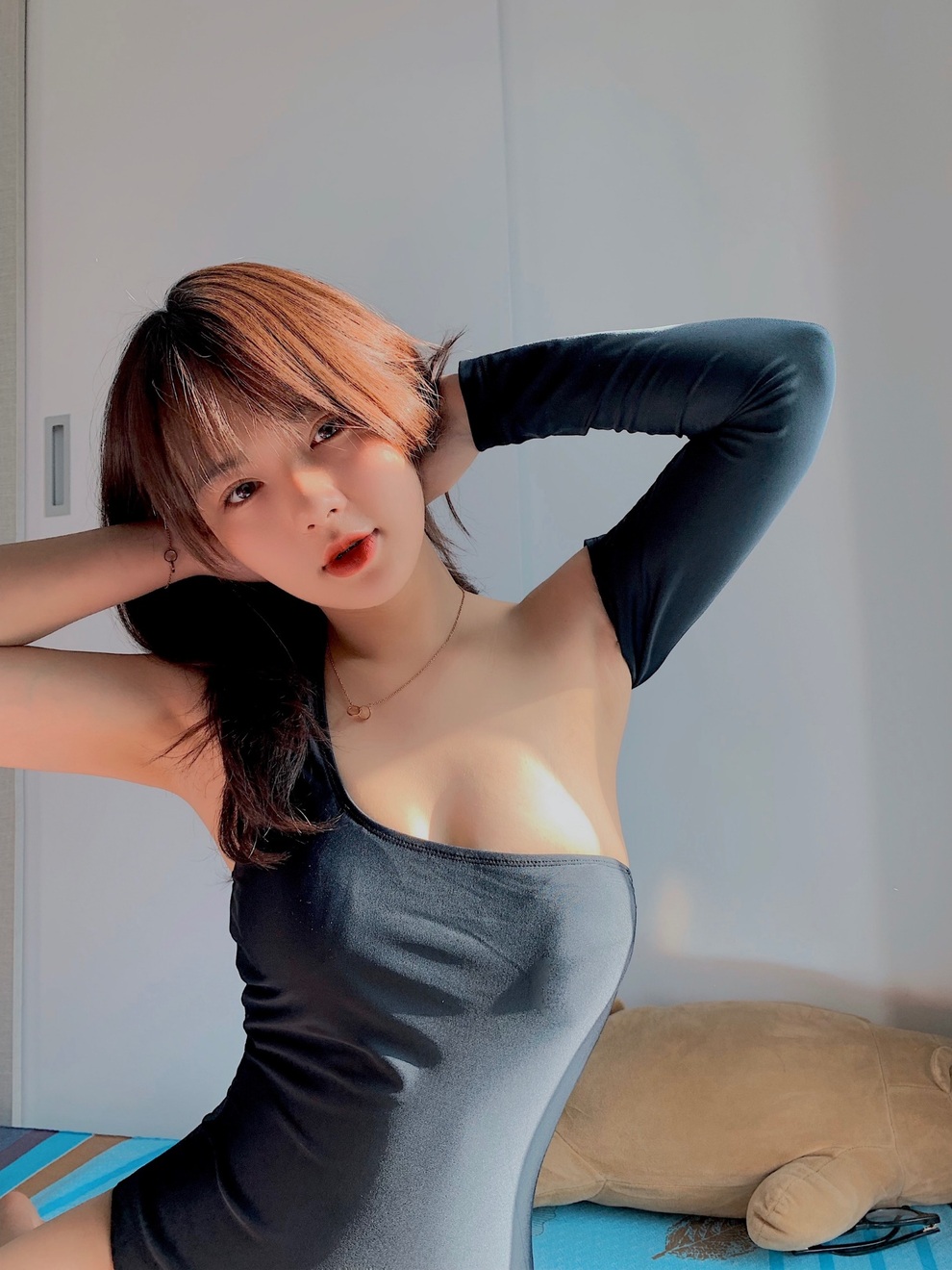 Vẻ đẹp hút hồn bao chàng trai của nữ sinh ĐH Thương Mại - 1 Vẻ đẹp hút hồn bao chàng trai của nữ sinh ĐH Thương Mại - 1