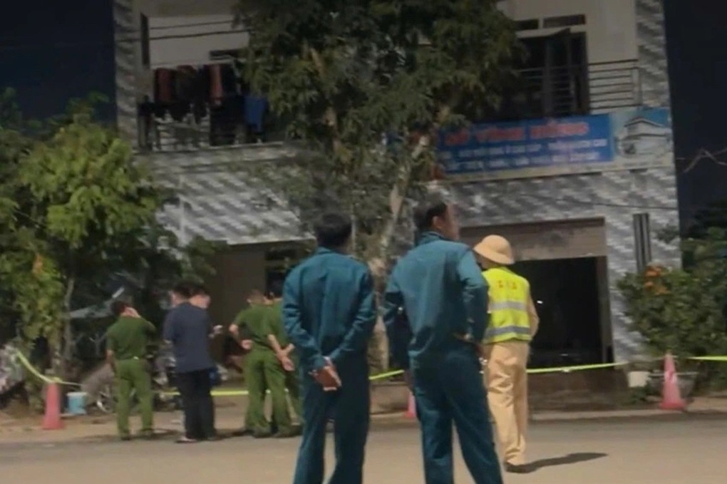Vụ nổ lớn trong khu nhà trọ ở Phú Thọ: Hai người tử vong - 2 Vụ nổ lớn trong khu nhà trọ ở Phú Thọ: Hai người tử vong - 2