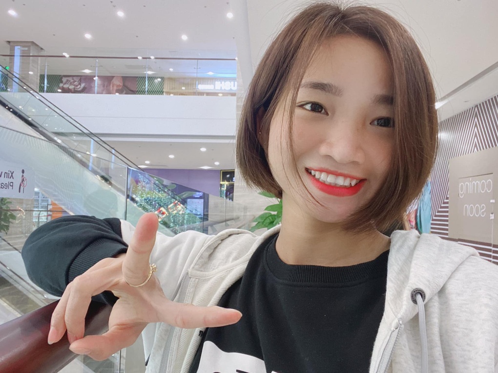 Hình ảnh nữ tính hiếm thấy của siêu nhân Nguyễn Thị Oanh - 6 Hình ảnh nữ tính hiếm thấy của siêu nhân Nguyễn Thị Oanh - 6