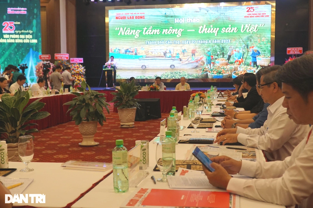 Bộ trưởng Lê Minh Hoan nêu lý do 1kg xoài có giá bằng ly trà đá - 1 Bộ trưởng Lê Minh Hoan nêu lý do 1kg xoài có giá bằng ly trà đá - 1