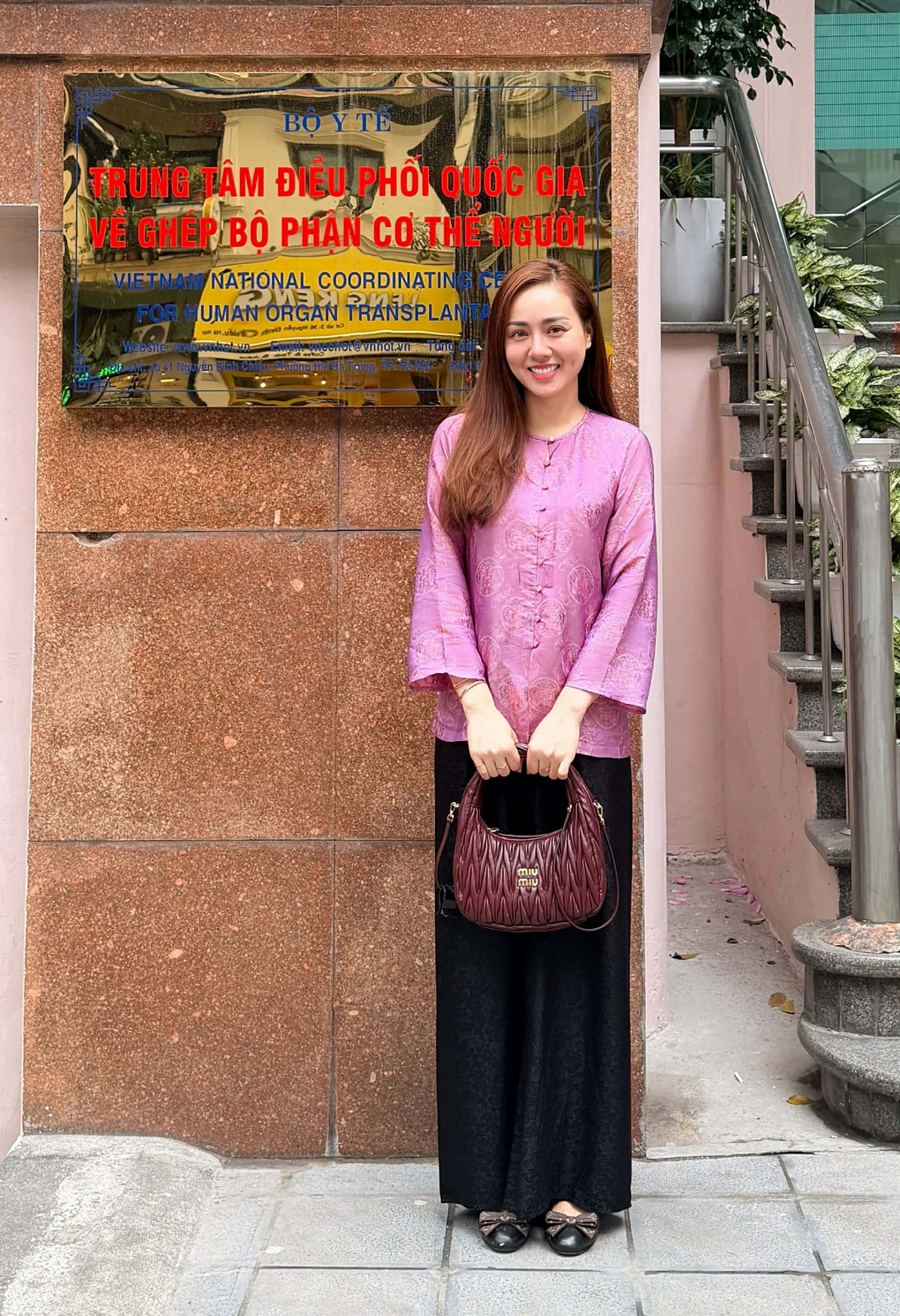 Vợ kém 15 tuổi của NSND Công Lý đăng ký hiến tạng - 2