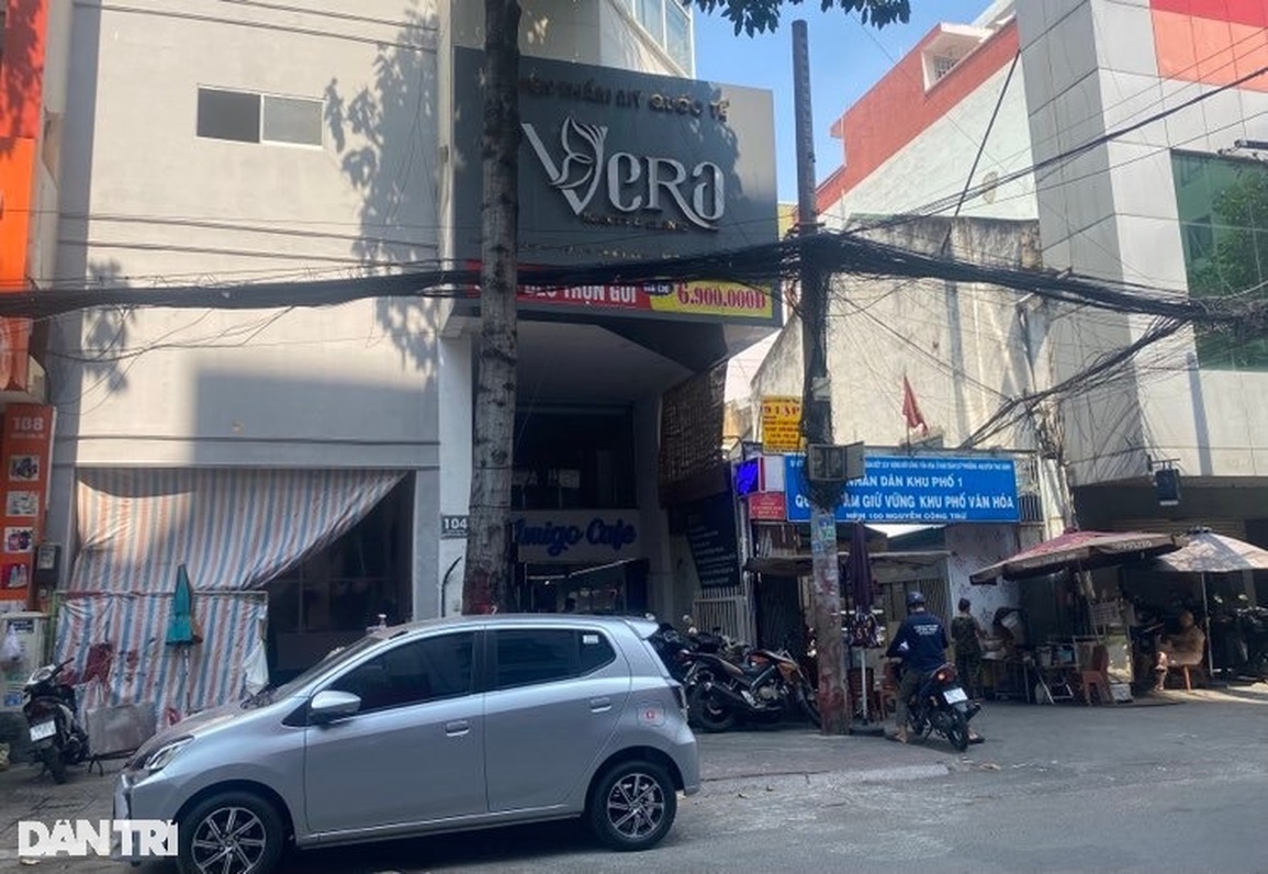 Tử vong sau làm đẹp ở diepclinic: Bất thường chứng chỉ hành nghề của bác sĩ - 4 Tử vong sau làm đẹp ở diepclinic: Bất thường chứng chỉ hành nghề của bác sĩ - 4