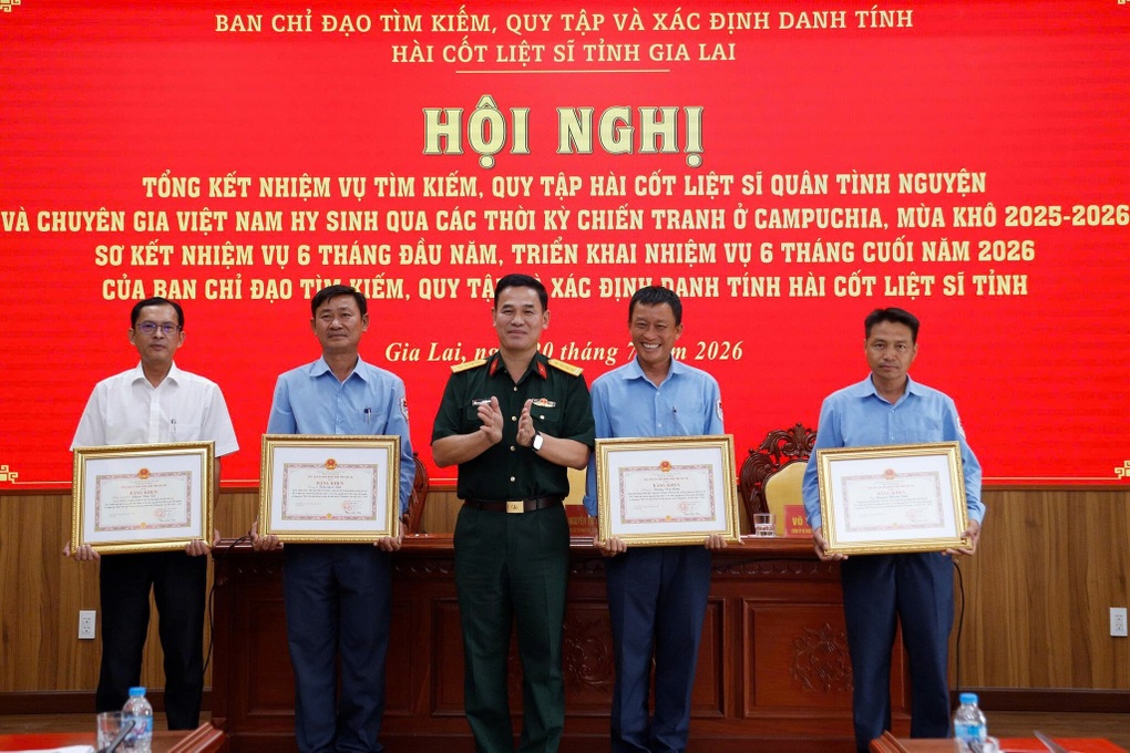 Khẩn trương tìm mộ tập thể 147 liệt sĩ hy sinh trong trận chiến Đak Pơ - 2 Khẩn trương tìm mộ tập thể 147 liệt sĩ hy sinh trong trận chiến Đak Pơ - 2
