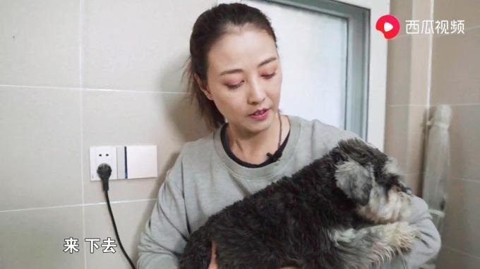 家族がチャウ・ハイ・ミーさんの最後の願いを叶える - 2 Người thân thực hiện tâm nguyện cuối của Châu Hải My - 2