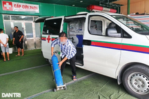 Góc khuất dịch vụ vận chuyển bệnh nhân