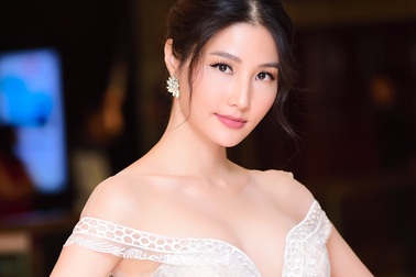 Diễm My 9x giấu nước mắt bi kịch tuổi thơ, mạnh mẽ trước mọi thêu dệt