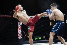 Trần Quang Lộc hạ knock-out Lý Tiểu Long của Trung Quốc